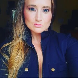 Meet your Posher, Kiera